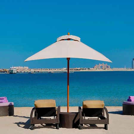 Le Meridien Mina Seyahi Beach Resort & Waterpark Dubái Exterior foto Beach at Jumeirah Beach Hotel